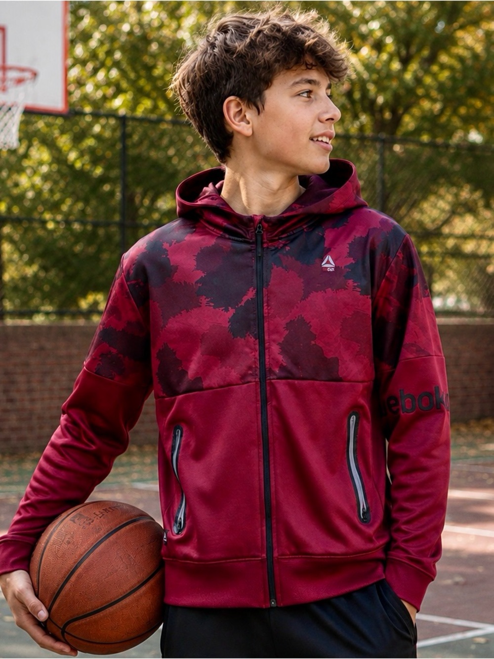 Reebok Boys XL  Red Black Camo Full Zip Hooded Athletic Jacket youth boys XL
